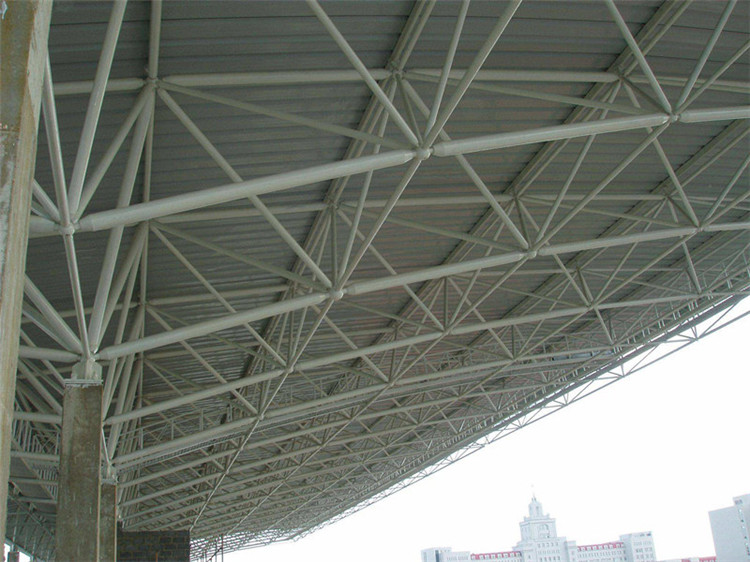 平凉学院体育场网架工程